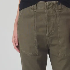CITIZENS OF HUMANITY Pony Boy Utility Pant - Tea Leaf -Deals Moda Zoom Store 2043 1418 PONY BOY UTILITY TEA LEAF 7333