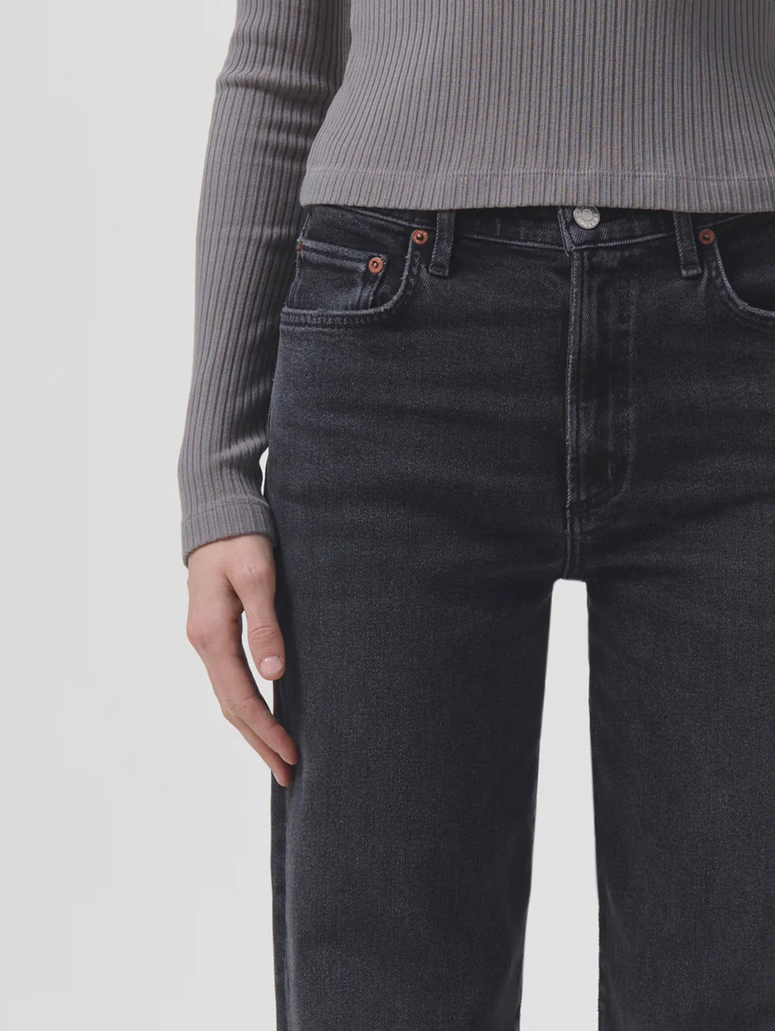 AGOLDE Harper Mid Rise Straight Jean - Hush 5 AGOLDE Harper Mid Rise Straight Jean - Hush - Image 5