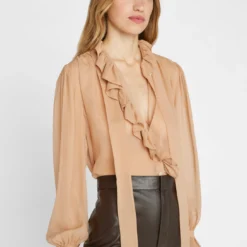 FRAME Ruffle Blouse - Blush 13 FRAME Ruffle Blouse - Blush -Deals Moda Zoom Store F23SBL03 BLUSH 0826