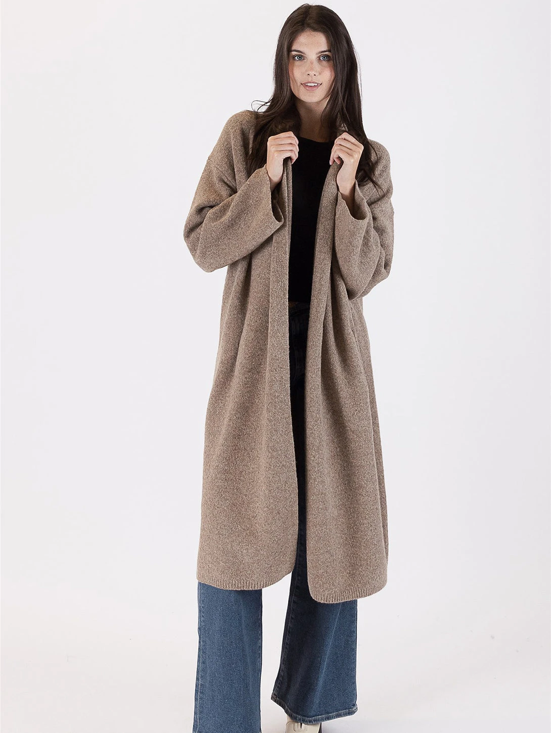 Hugh Coatigan - Driftwood 2 Hugh Coatigan - Driftwood - Image 2