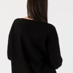 Luna V-neck Sweater - Black -Deals Moda Zoom Store LUNA F23 BLACK 3