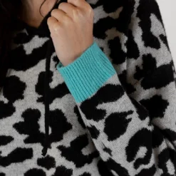 Nyla Leopard Hoodie Sweater - Grey -Deals Moda Zoom Store NYLA F23 LIGHT GREY PRINT 5