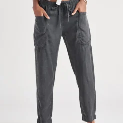 Splendid Gia Pant -Deals Moda Zoom Store RS3C830SE LED 1 900x900.progressive 4018d415 a793 4f0b a3b5 64312631b9b4